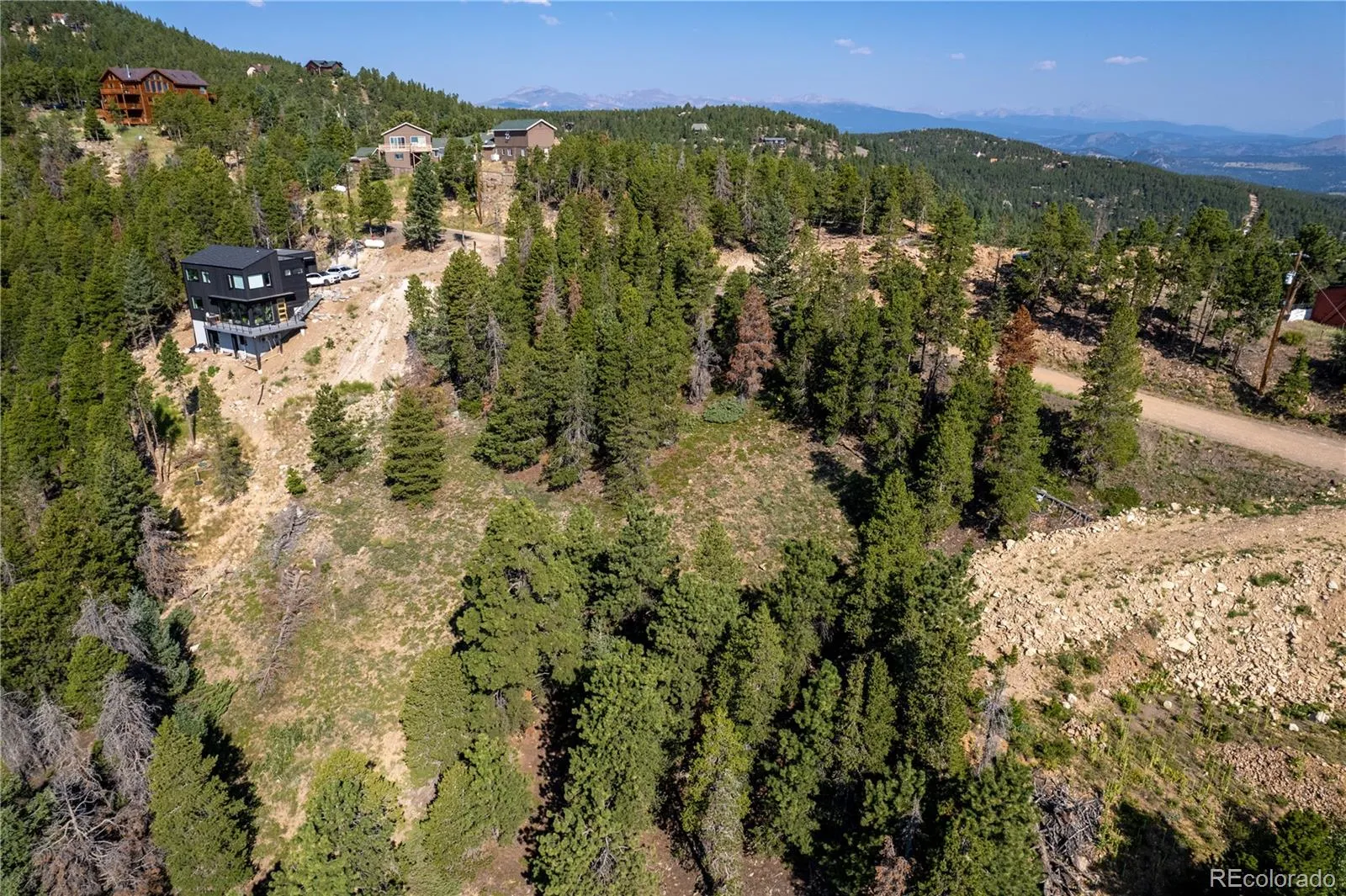 32778 Janelle Lane Golden CO 80403 | MLS #REC8423103 04162026203712 1600 10