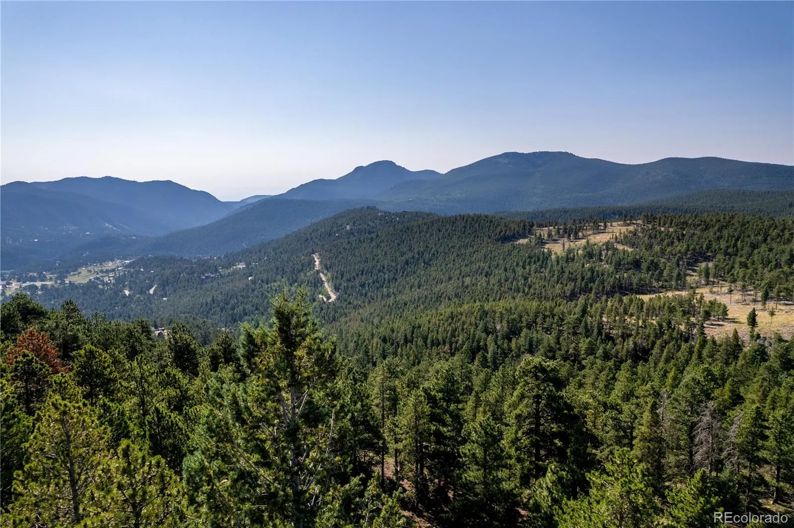 32778 Janelle Lane Golden CO 80403 | MLS #REC8423103 04162026203712 1600 12