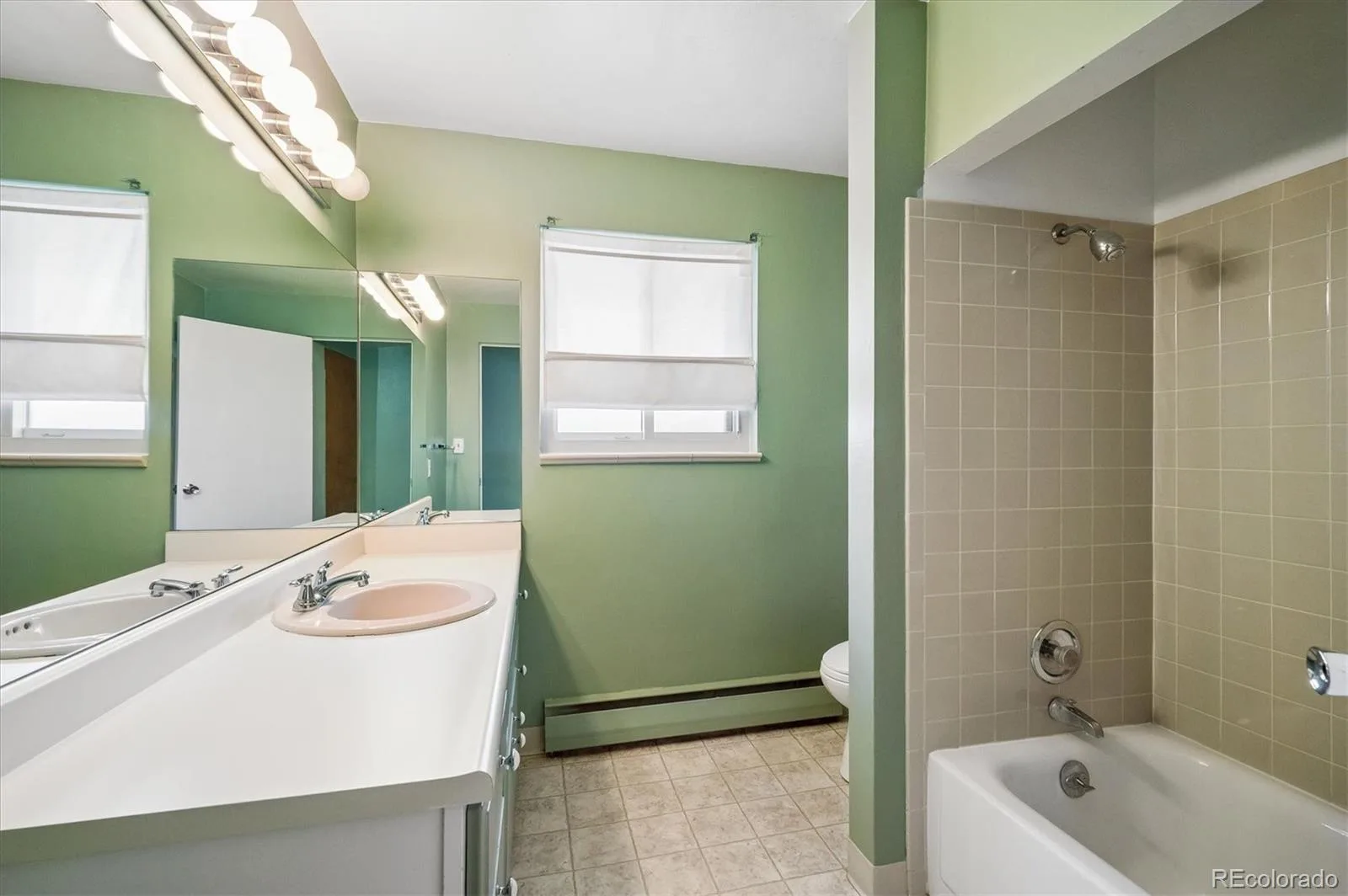 5395 S Miller Street Littleton CO 80127 | MLS #REC8423603 08182026154522 1600 14