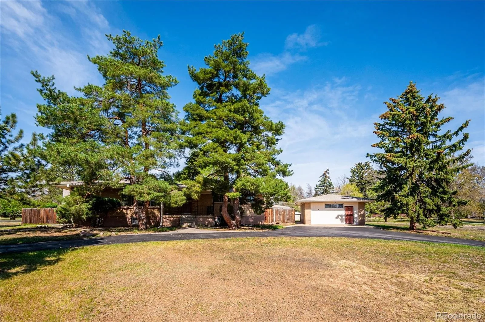 5395 S Miller Street Littleton CO 80127 | MLS #REC8423603 08182026154522 1600 2