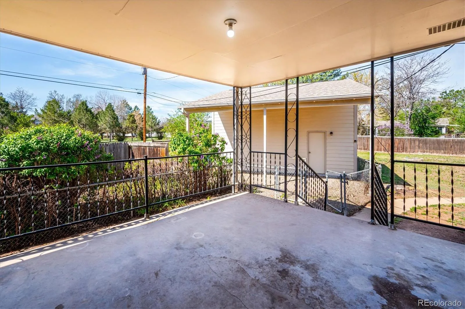 5395 S Miller Street Littleton CO 80127 | MLS #REC8423603 08182026154522 1600 36