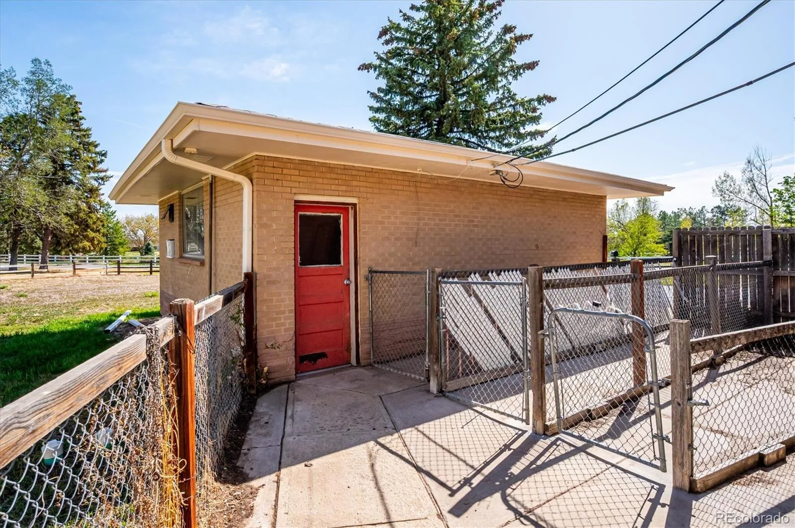 5395 S Miller Street Littleton CO 80127 | MLS #REC8423603 08182026154522 1600 42