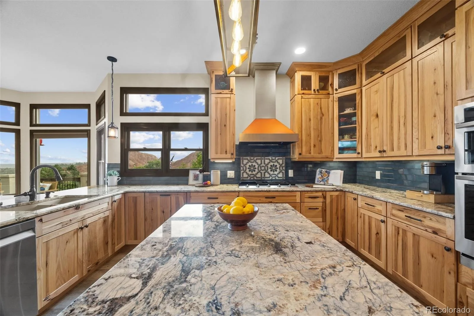 10561 Raven Run Littleton CO 80125 | MLS #REC8423641 08122026204902 1600 15