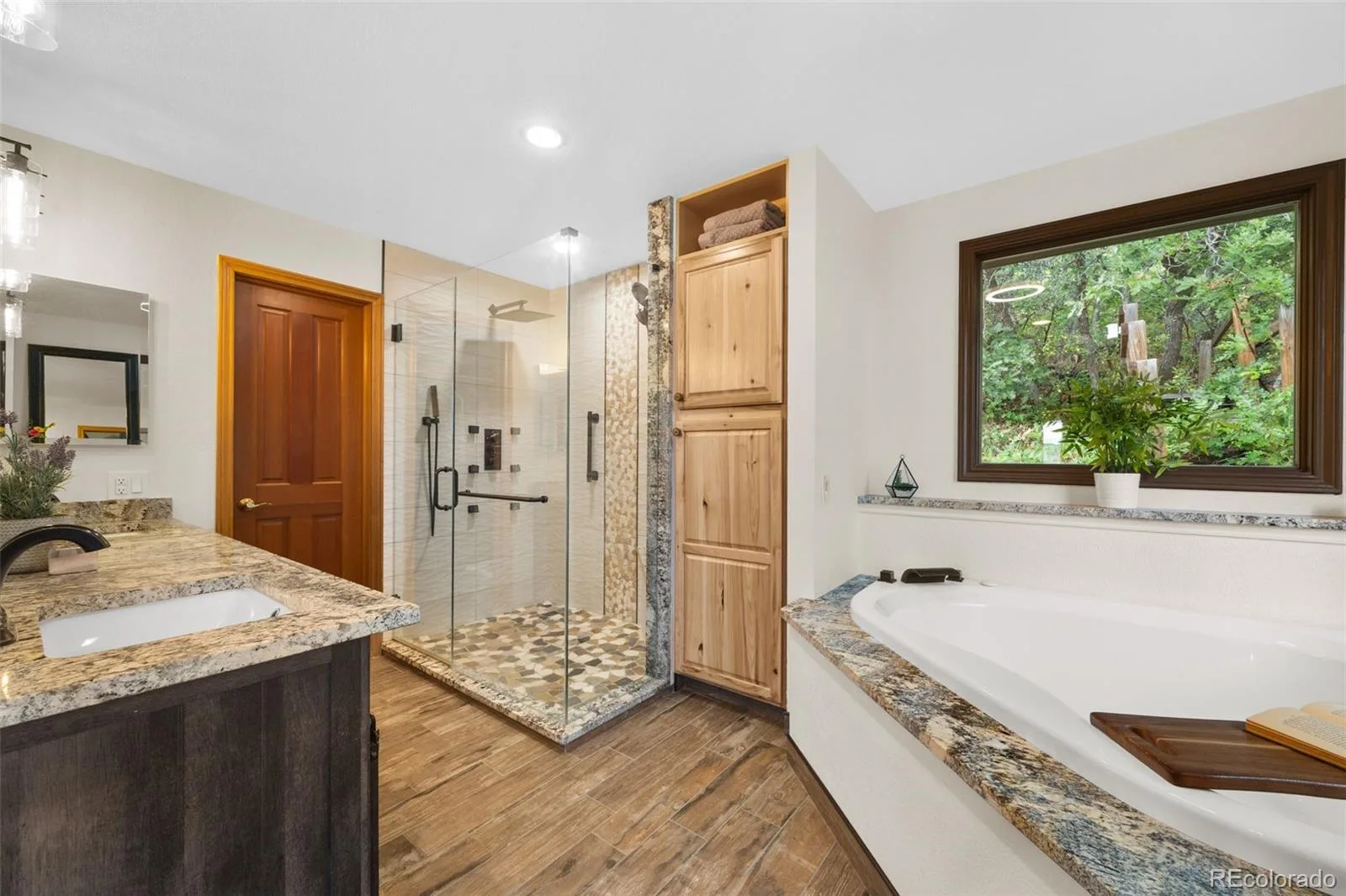 10561 Raven Run Littleton CO 80125 | MLS #REC8423641 08122026204902 1600 28