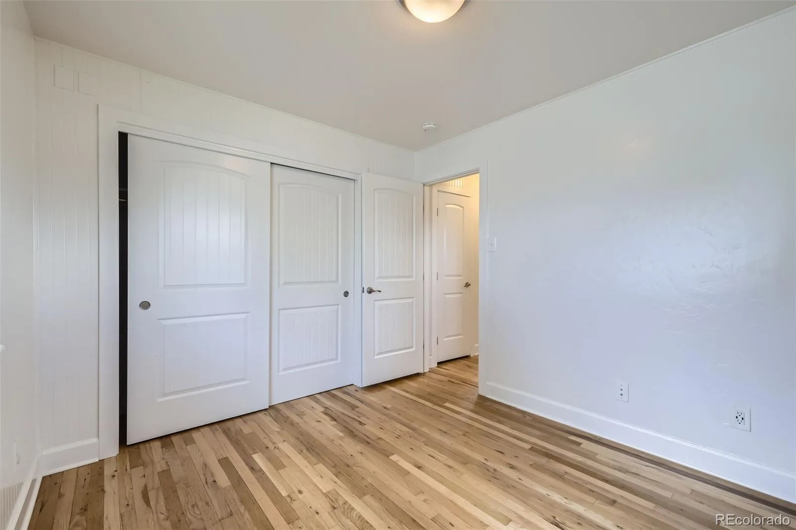 5870 W 5th Avenue Lakewood CO 80226 MLS #REC8424631 05142026005127 1600 34