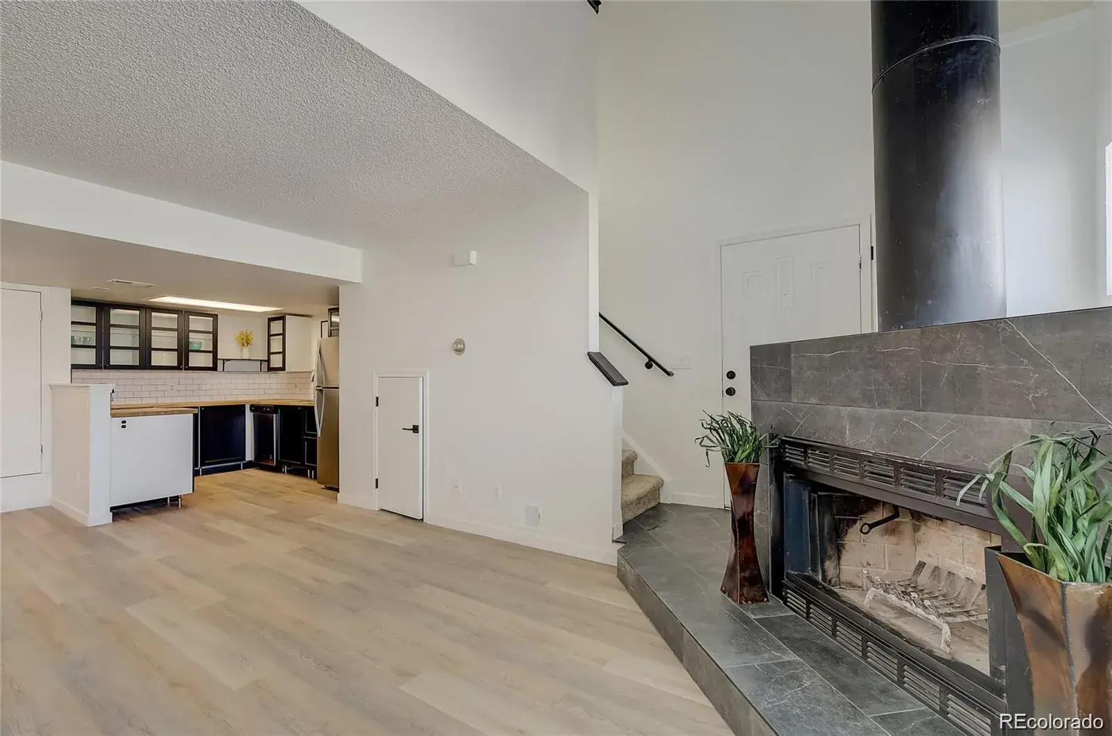 17074 E Tennessee Drive #213 Aurora CO 80017 | MLS #REC8426975 12132025013408 1600 6