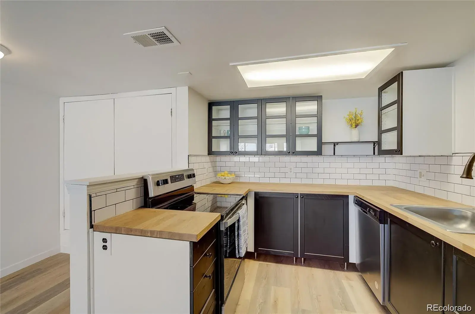 17074 E Tennessee Drive #213 Aurora CO 80017 | MLS #REC8426975 12132025013408 1600 7