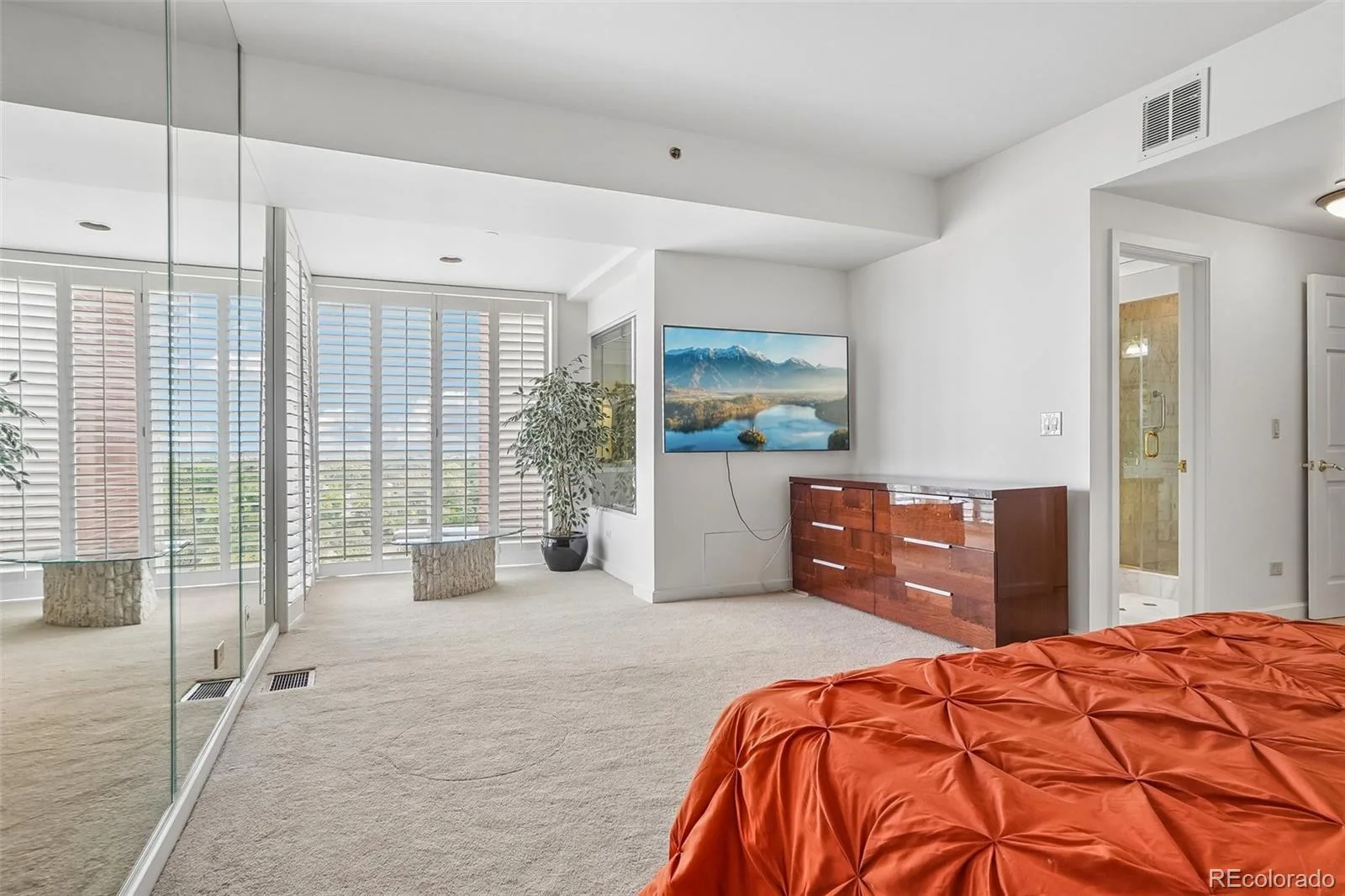1900 E Girard Place #901 Englewood CO 80113 | MLS #REC8427857 08282026211943 1600 34