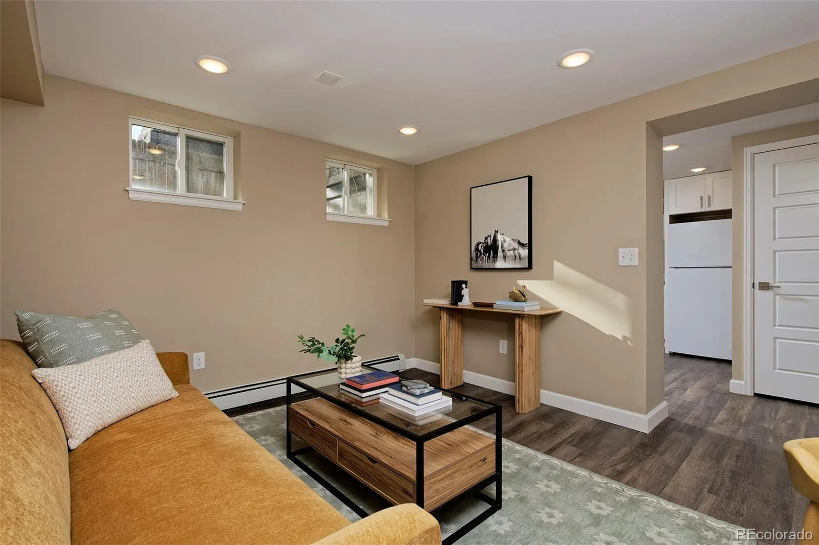 915 N Clarkson Street Denver CO 80218 | MLS #REC8428129 09232026171649 1600 32