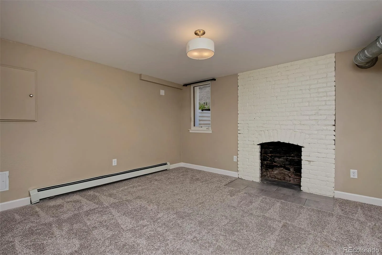 915 N Clarkson Street Denver CO 80218 | MLS #REC8428129 09232026171649 1600 34