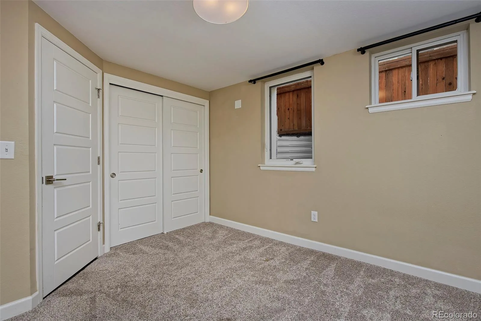 915 N Clarkson Street Denver CO 80218 | MLS #REC8428129 09232026171649 1600 37