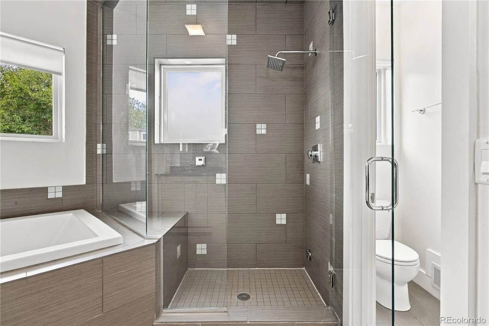 2728 Grove Street #1 Denver CO 80211 | MLS #REC8428444 10062026213916 1600 18