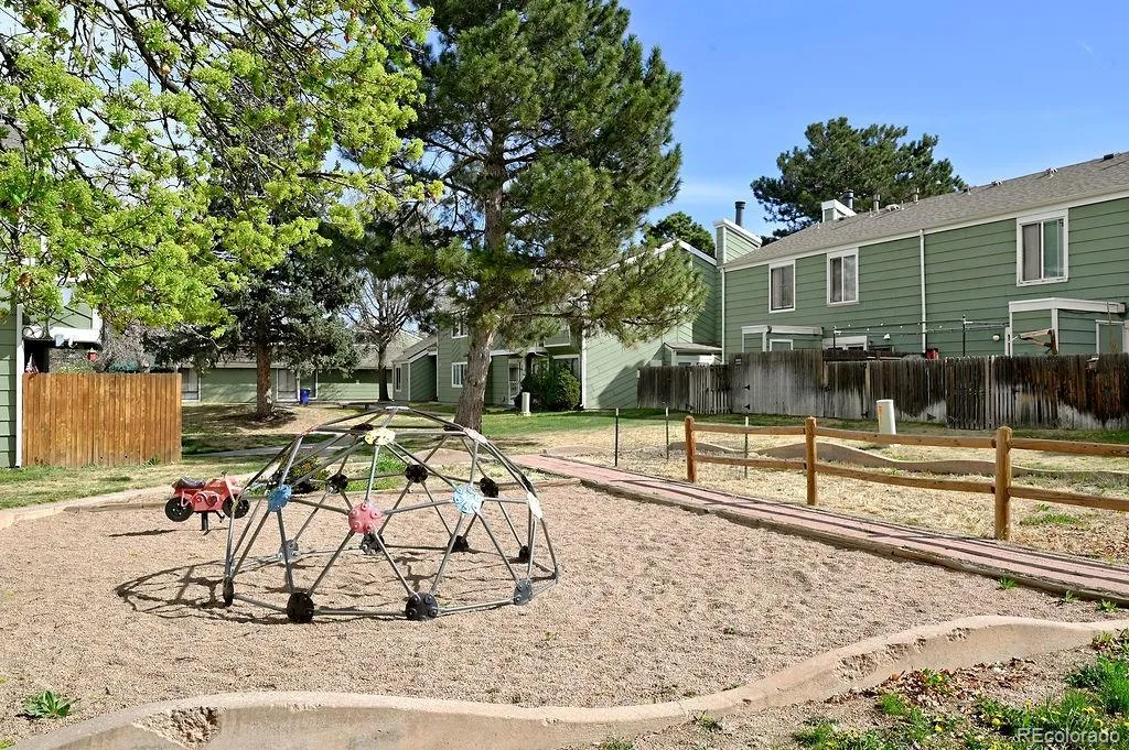 12155 E Ford Avenue Aurora CO 80012 MLS #REC8428789 04092026143626 1024 22