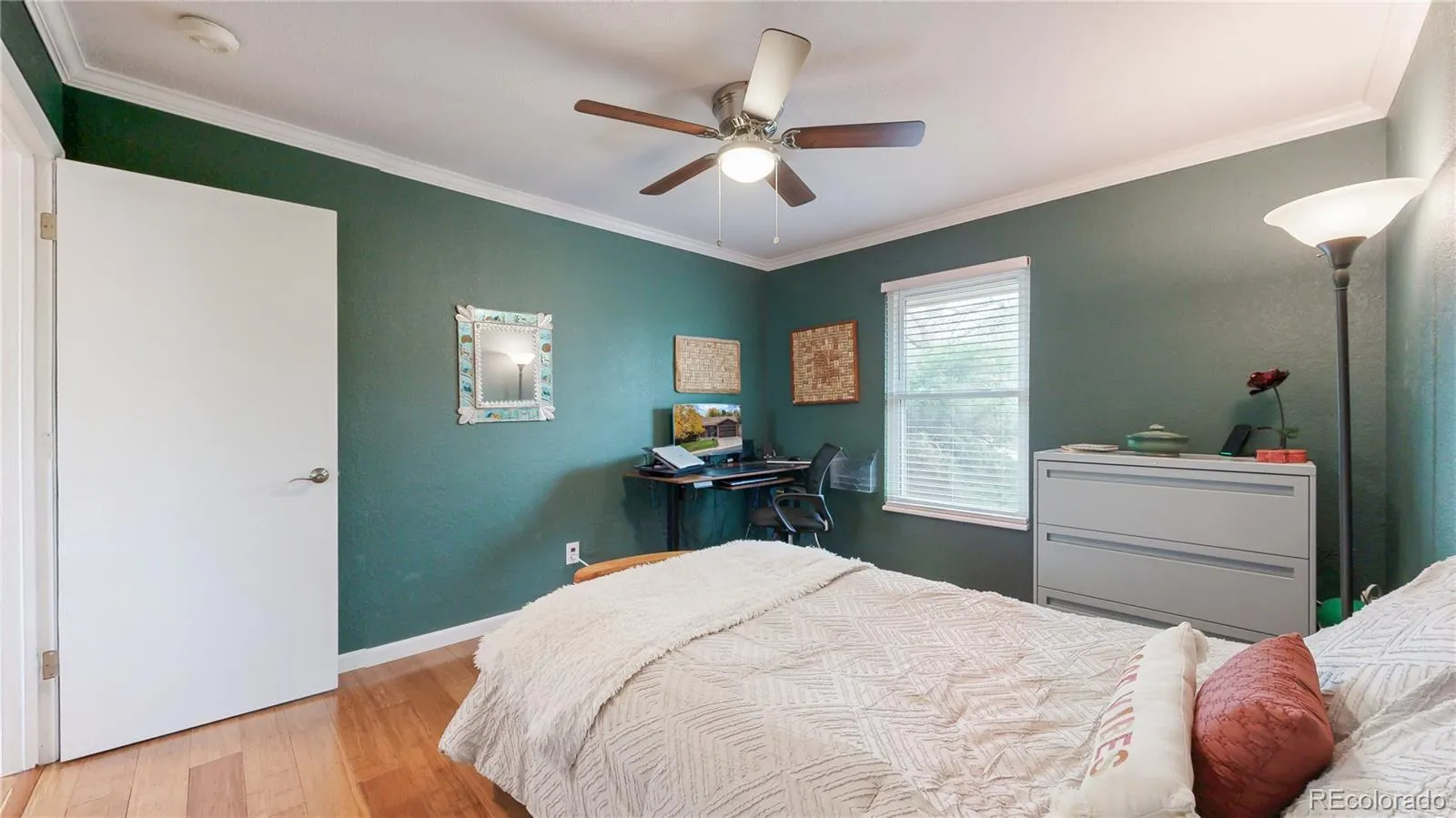 840 Welch Street Lakewood CO 80401 MLS #REC8429236 04222026222451 1600 21