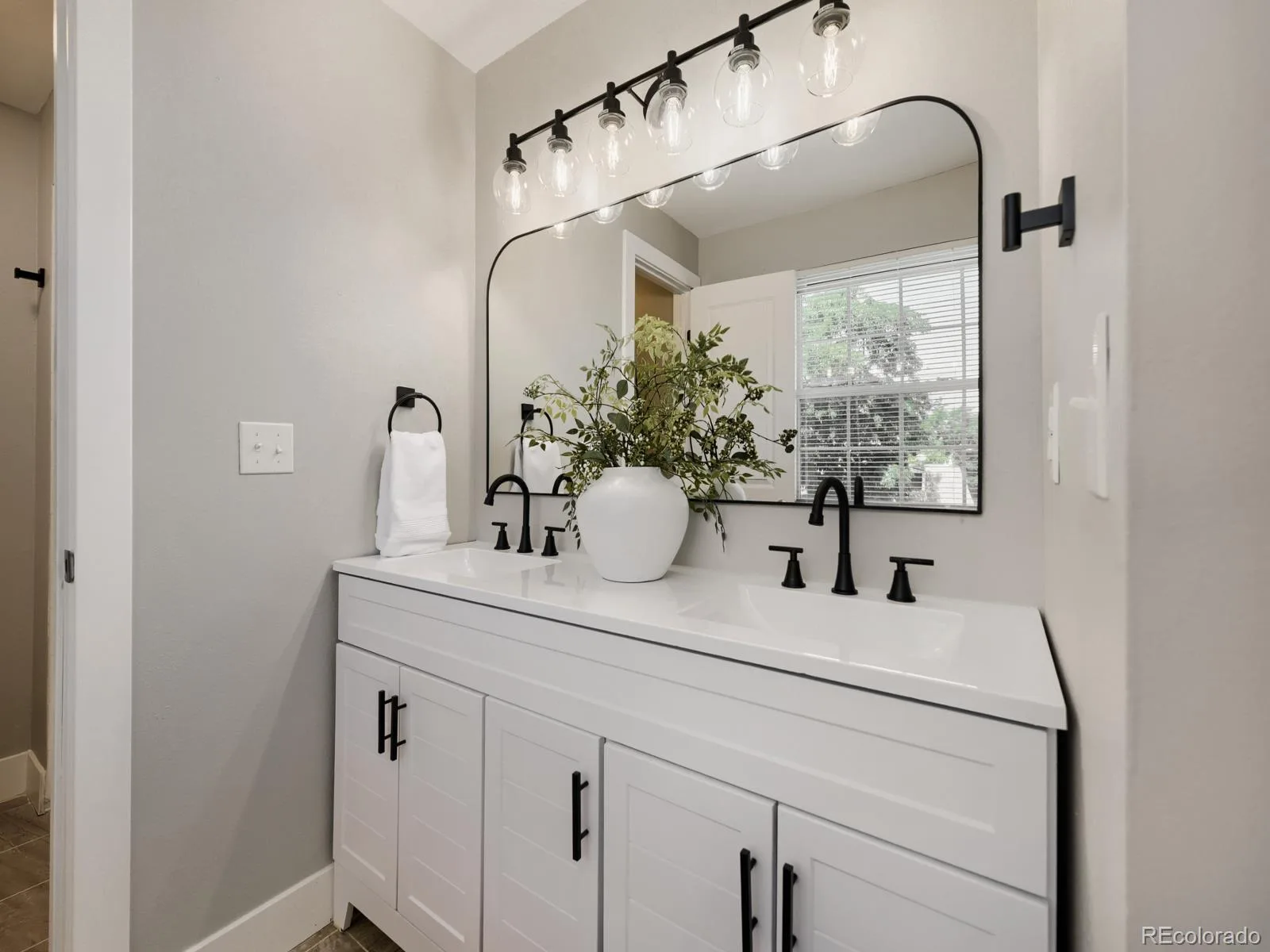 7782 W Glasgow Place Littleton CO 80128 | MLS #REC8429731 07312026175439 1600 9