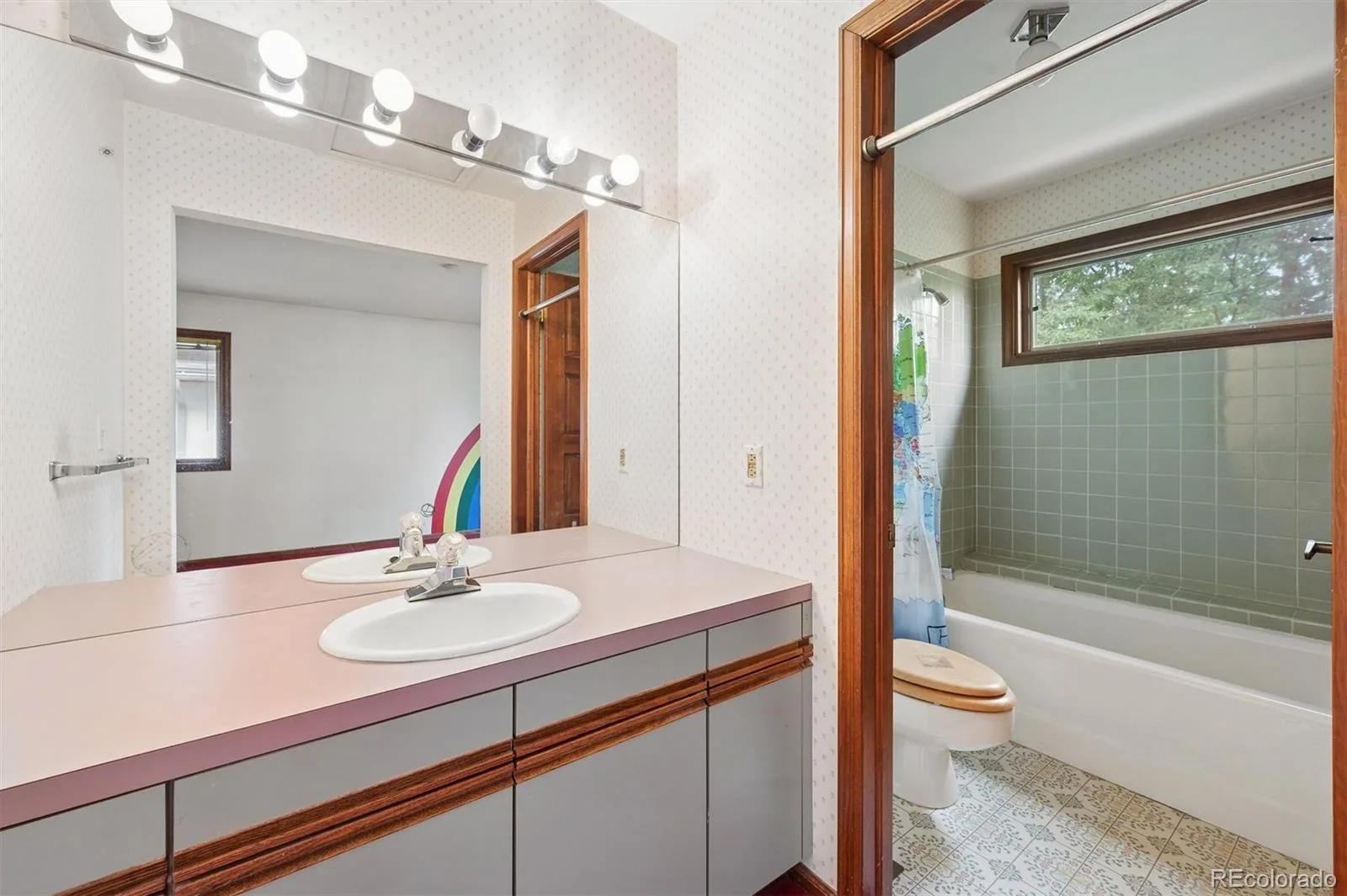 30 S Dexter Street Denver CO 80246 MLS #REC8430654 06112026173612 1600 15