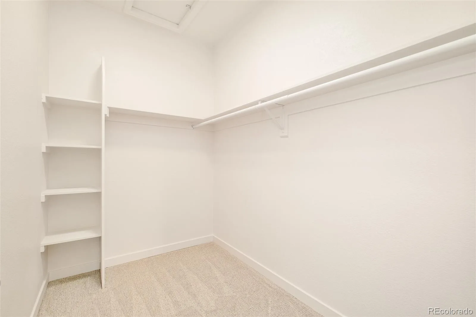 7828 E Lowry Boulevard Denver CO 80230 MLS #REC8432139 06122026142511 1600 14