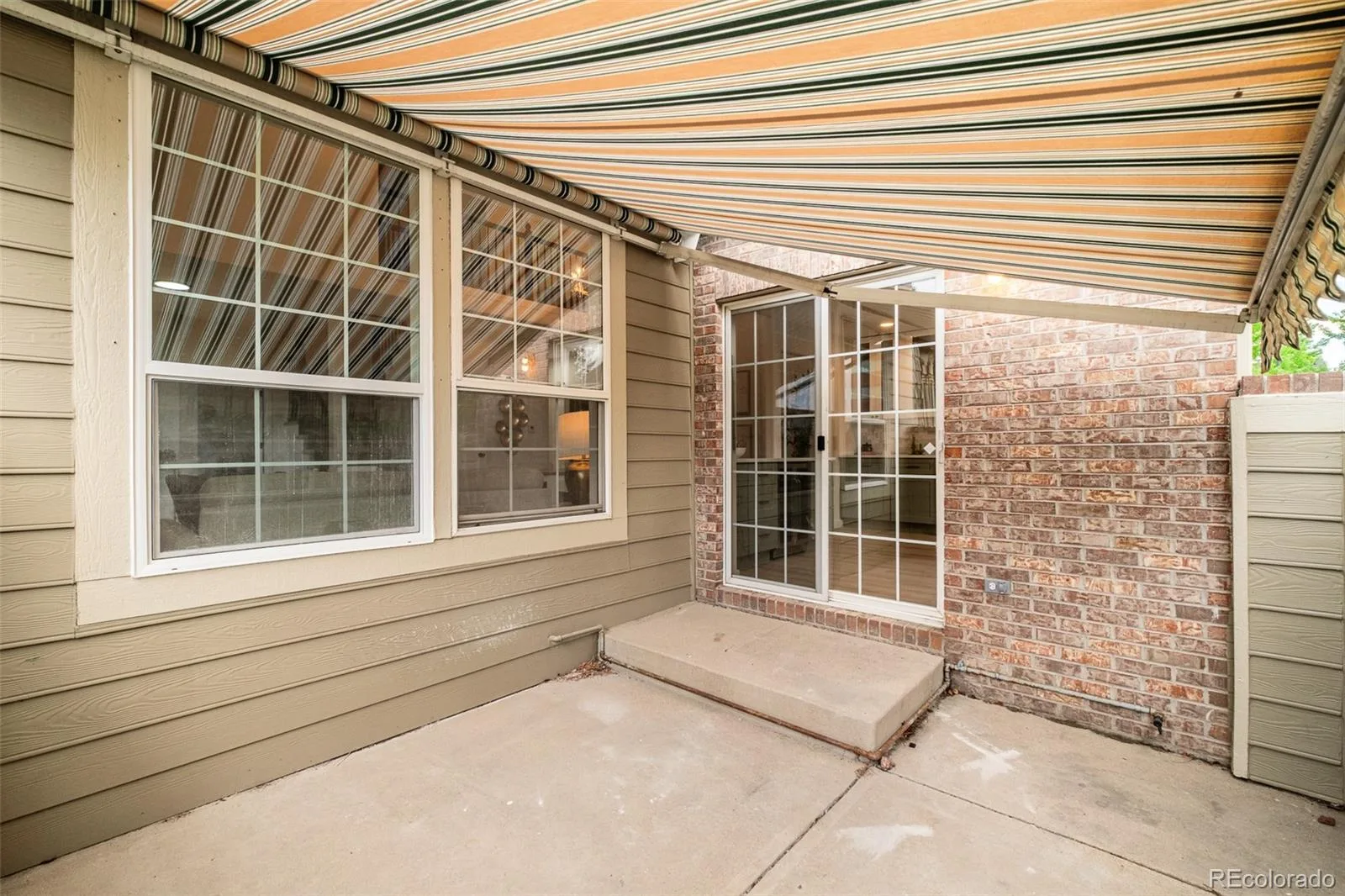 7828 E Lowry Boulevard Denver CO 80230 MLS #REC8432139 06122026142511 1600 34