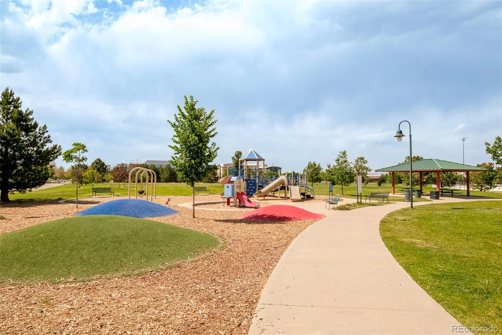 7828 E Lowry Boulevard Denver CO 80230 MLS #REC8432139 06122026142511 1600 35