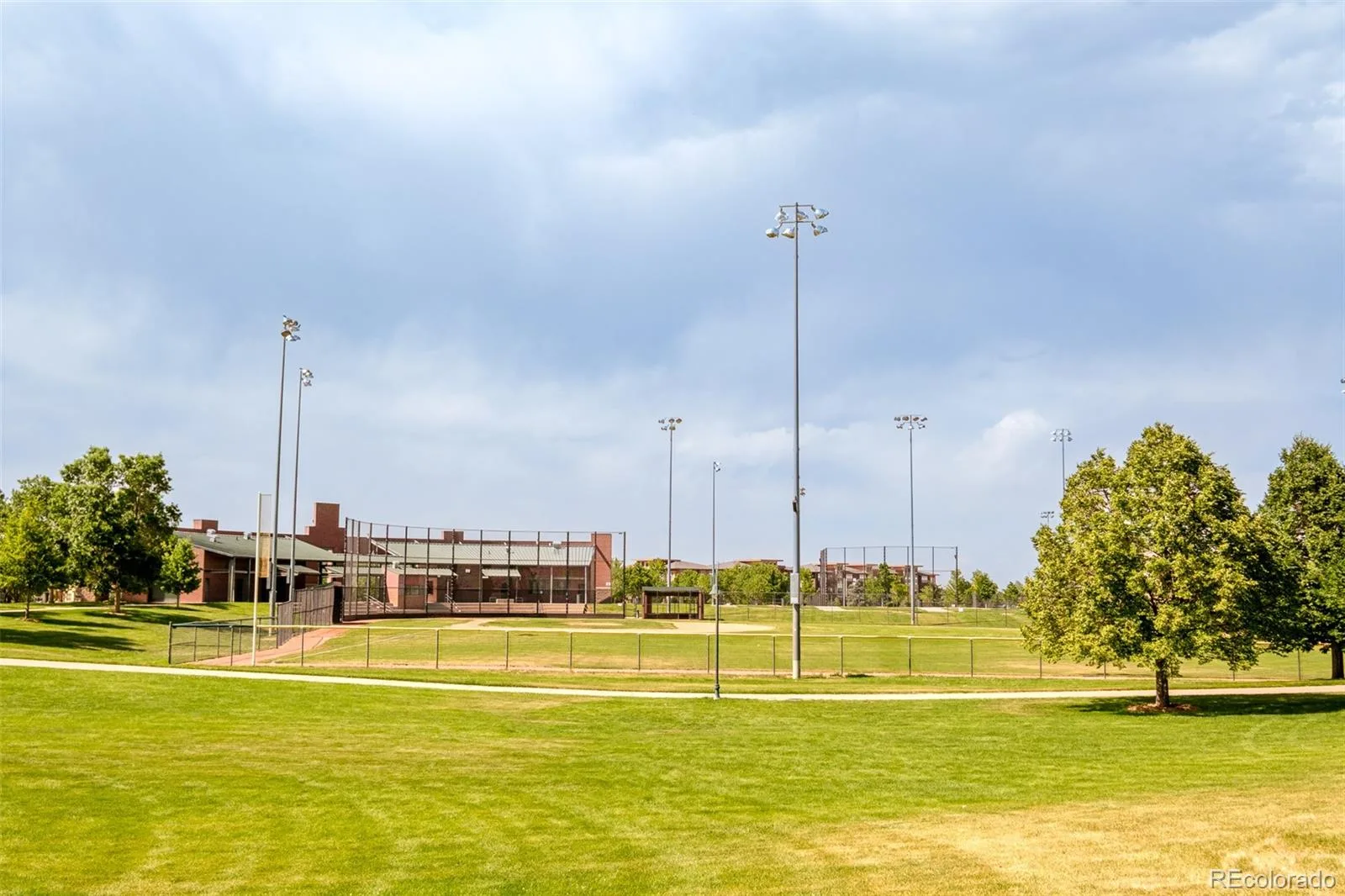 7828 E Lowry Boulevard Denver CO 80230 MLS #REC8432139 06122026142511 1600 36