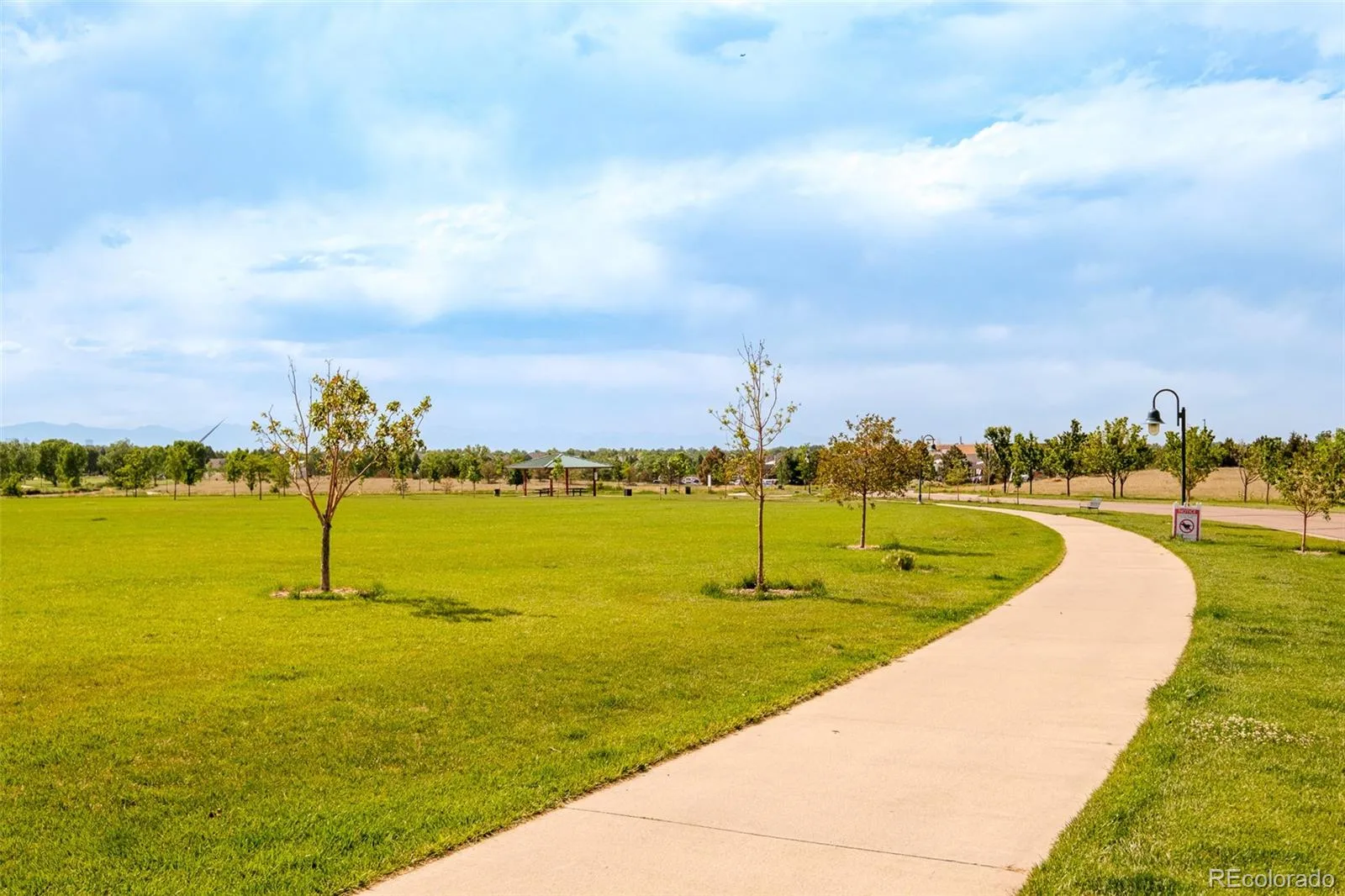 7828 E Lowry Boulevard Denver CO 80230 MLS #REC8432139 06122026142511 1600 37
