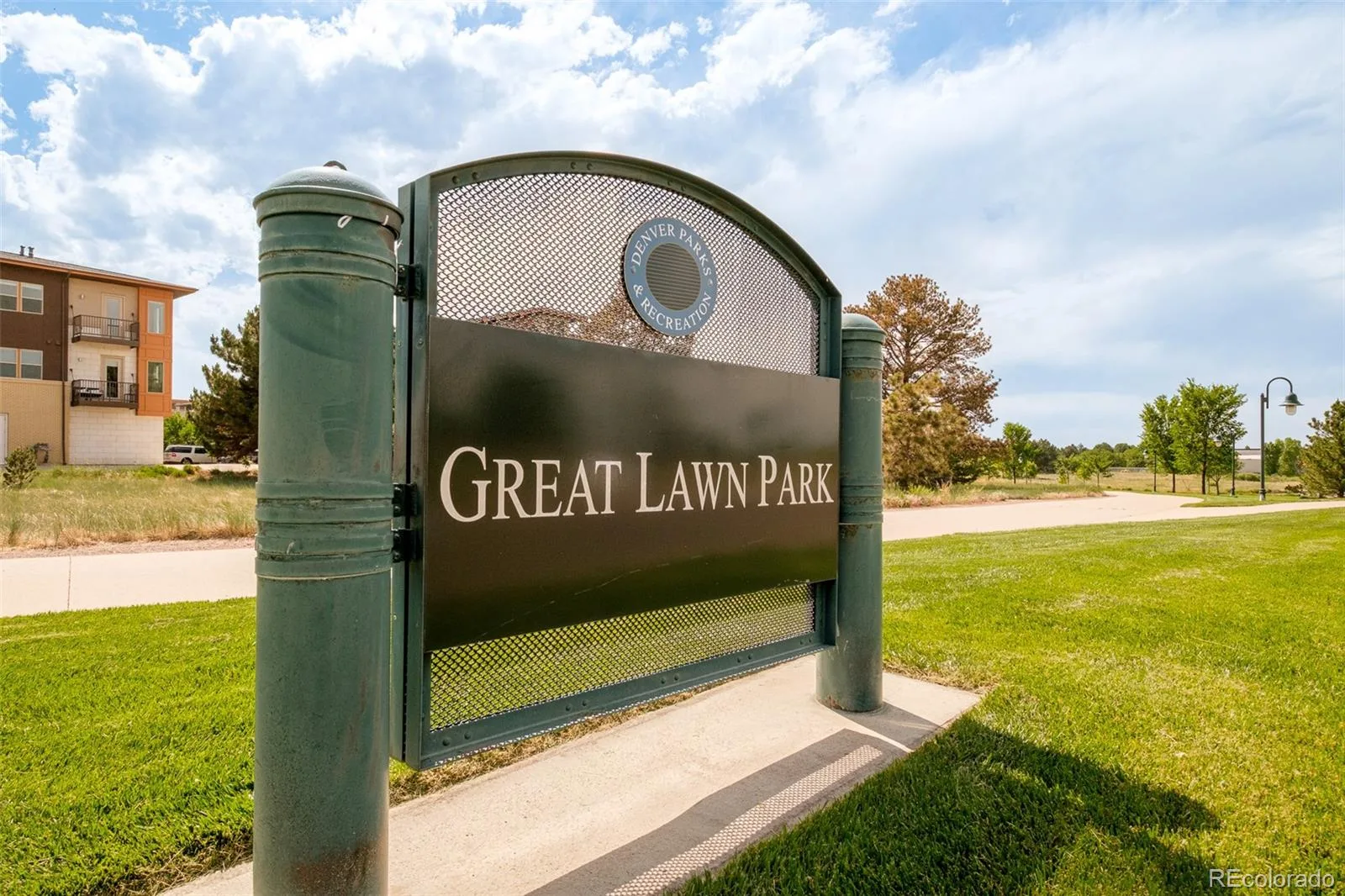 7828 E Lowry Boulevard Denver CO 80230 MLS #REC8432139 06122026142511 1600 38