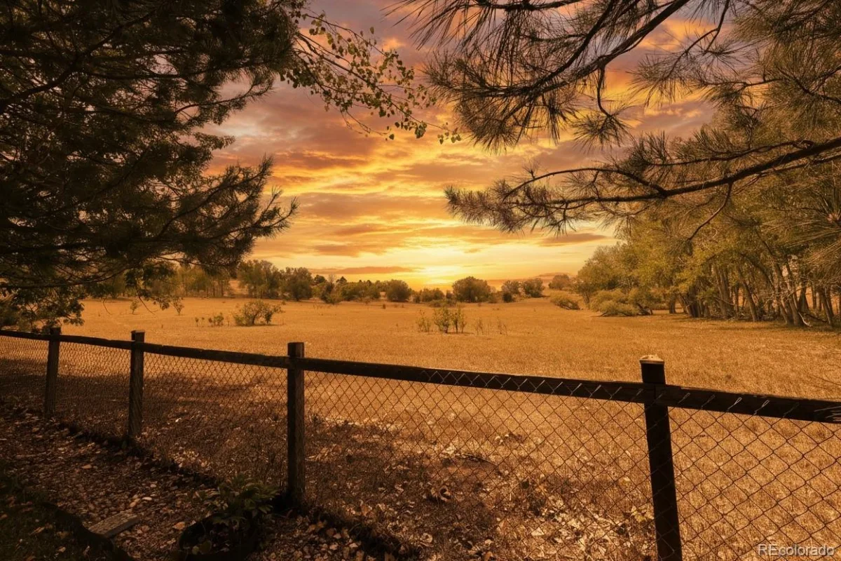 2285 Cliffrose Lane Louisville CO 80027 | MLS #REC8432166 08142026063203 1200 27