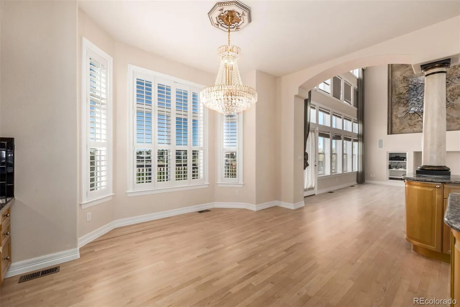 6615 S Quemoy Circle Aurora CO 80016 MLS #REC8432799 04092026030756 1600 12