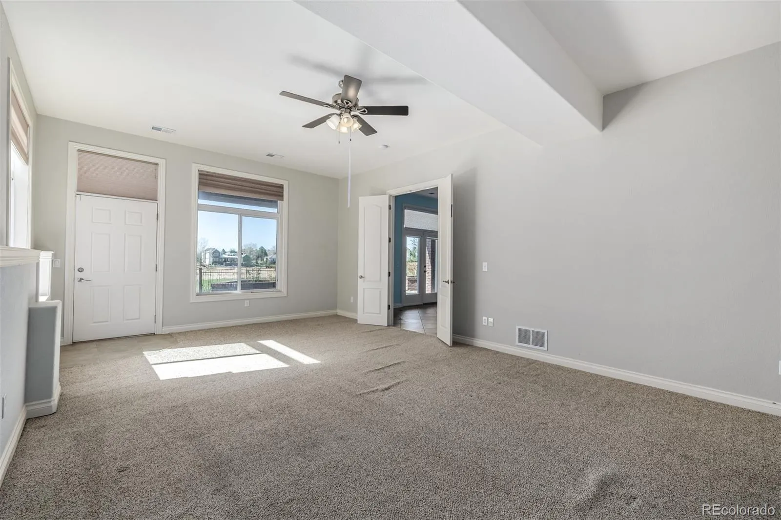 6615 S Quemoy Circle Aurora CO 80016 MLS #REC8432799 04092026030756 1600 36