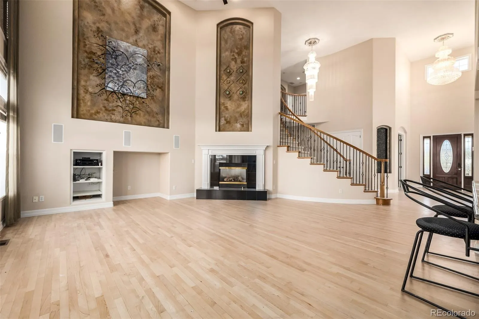 6615 S Quemoy Circle Aurora CO 80016 MLS #REC8432799 04092026030756 1600 9