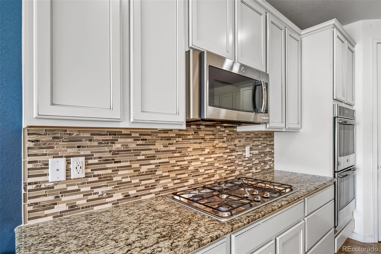 9537 Iron Mountain Way Arvada CO 80007 MLS #REC8434180 05152026031850 1600 15