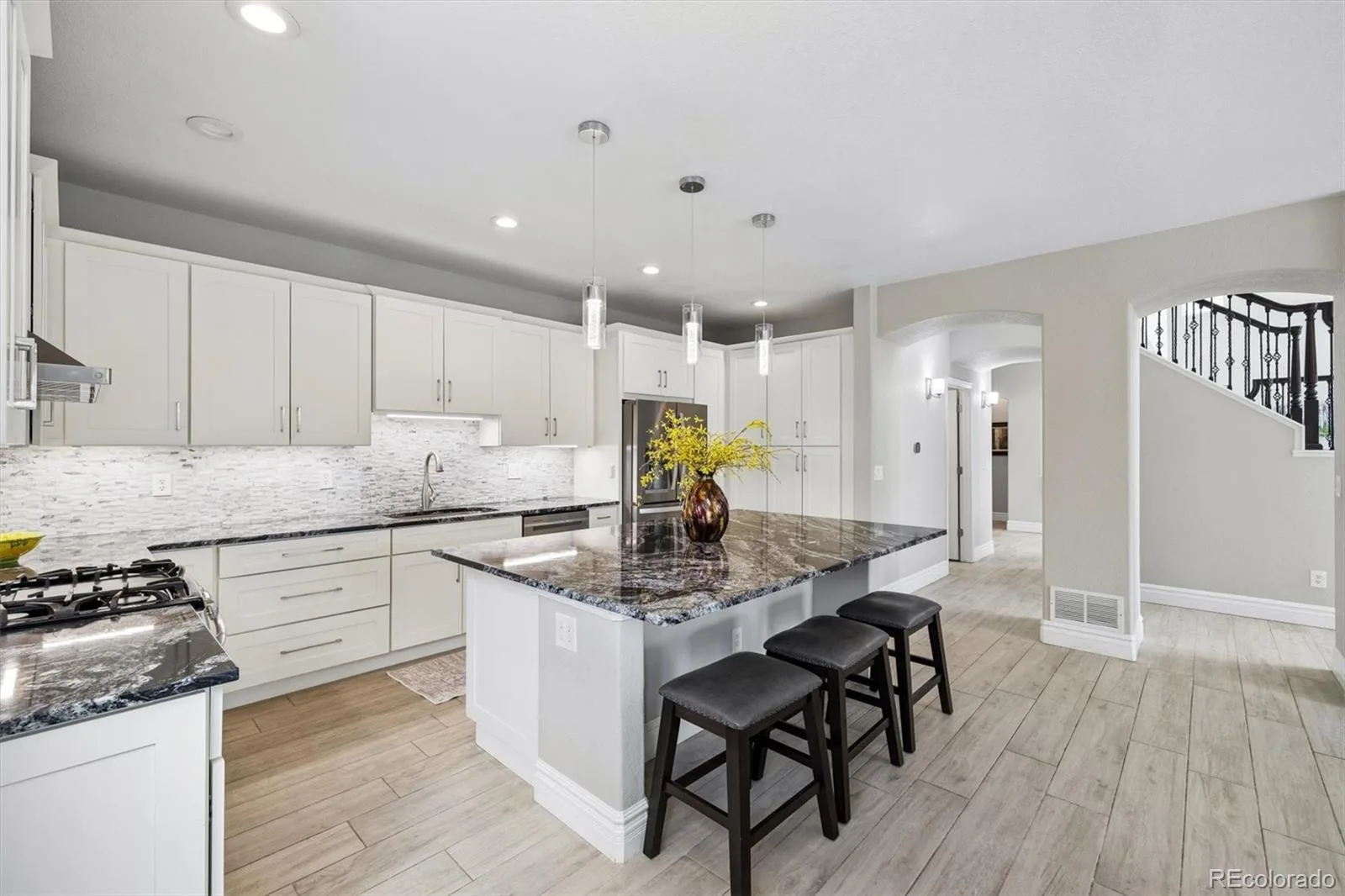 9612 W Belfast Drive Littleton CO 80127 | MLS #REC8434554 08272026205605 1600 13