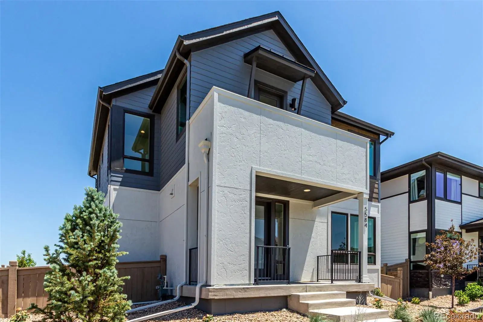 5584 Moosehead Circle Longmont CO 80504 MLS #REC8435301 01142026050525 1600 33