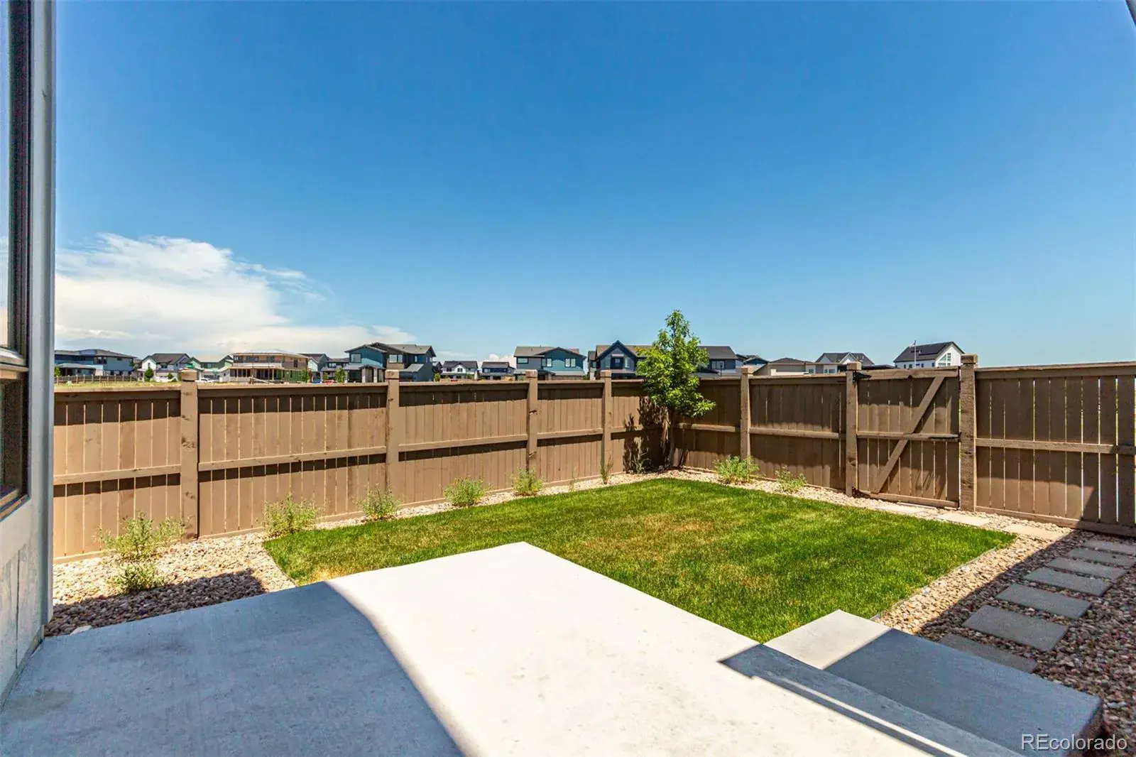 5584 Moosehead Circle Longmont CO 80504 MLS #REC8435301 01142026050525 1600 39