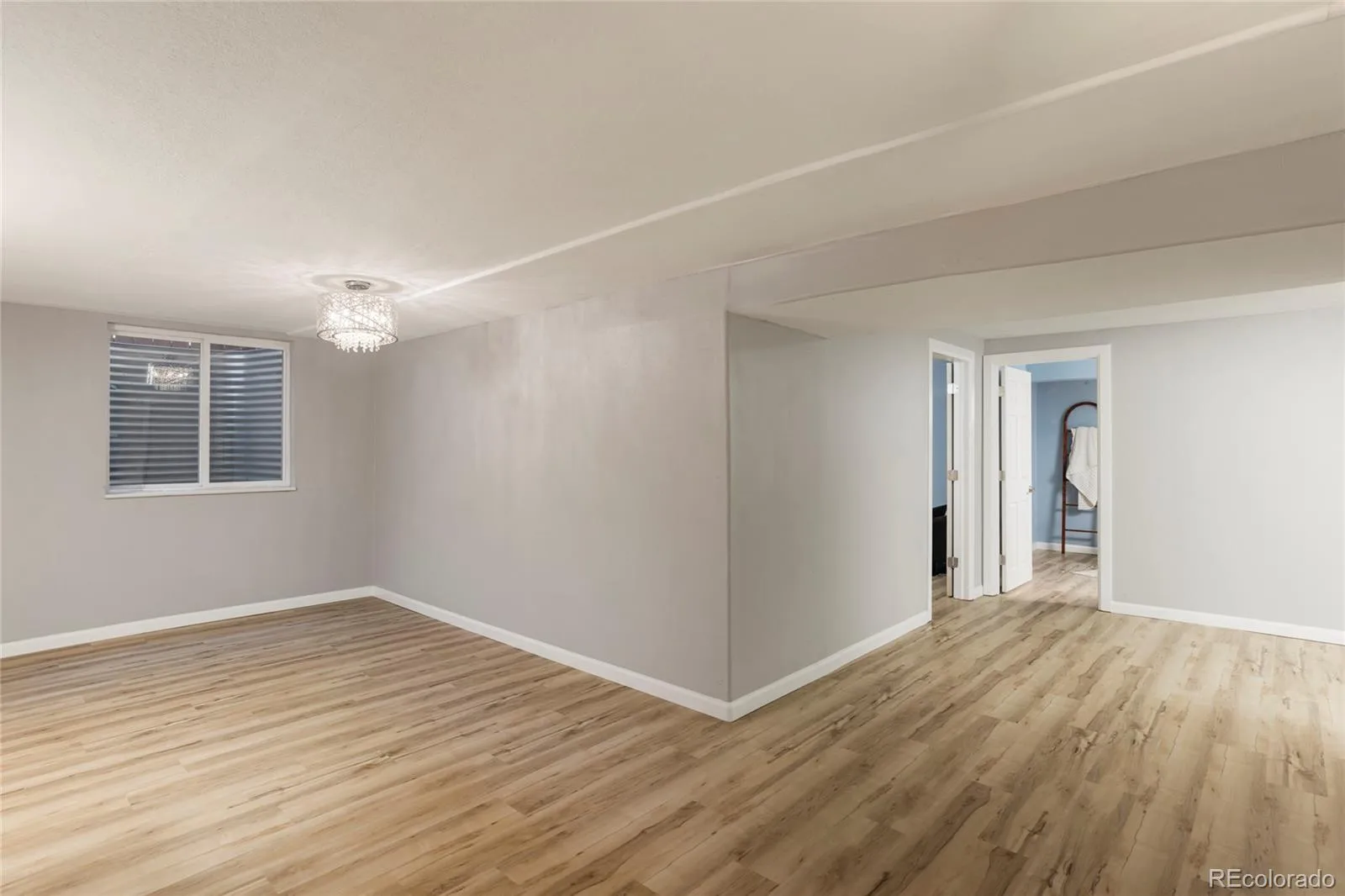 04222026222701 1600 23