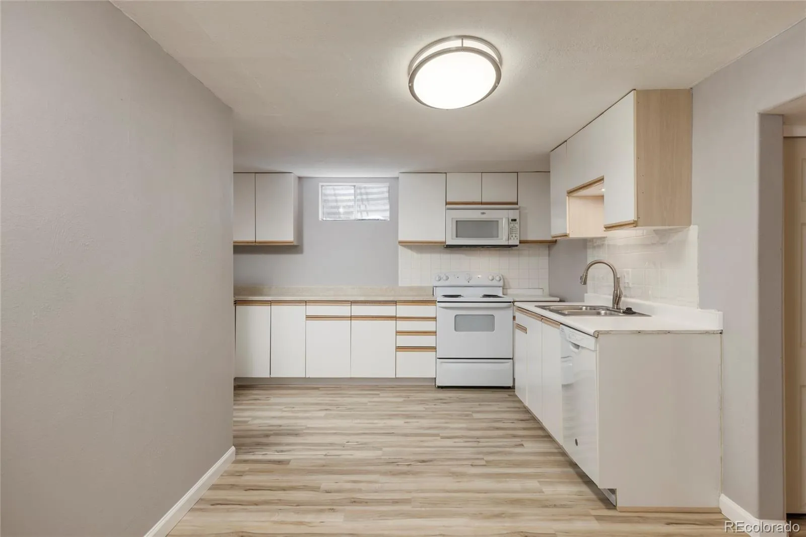 04222026222701 1600 24