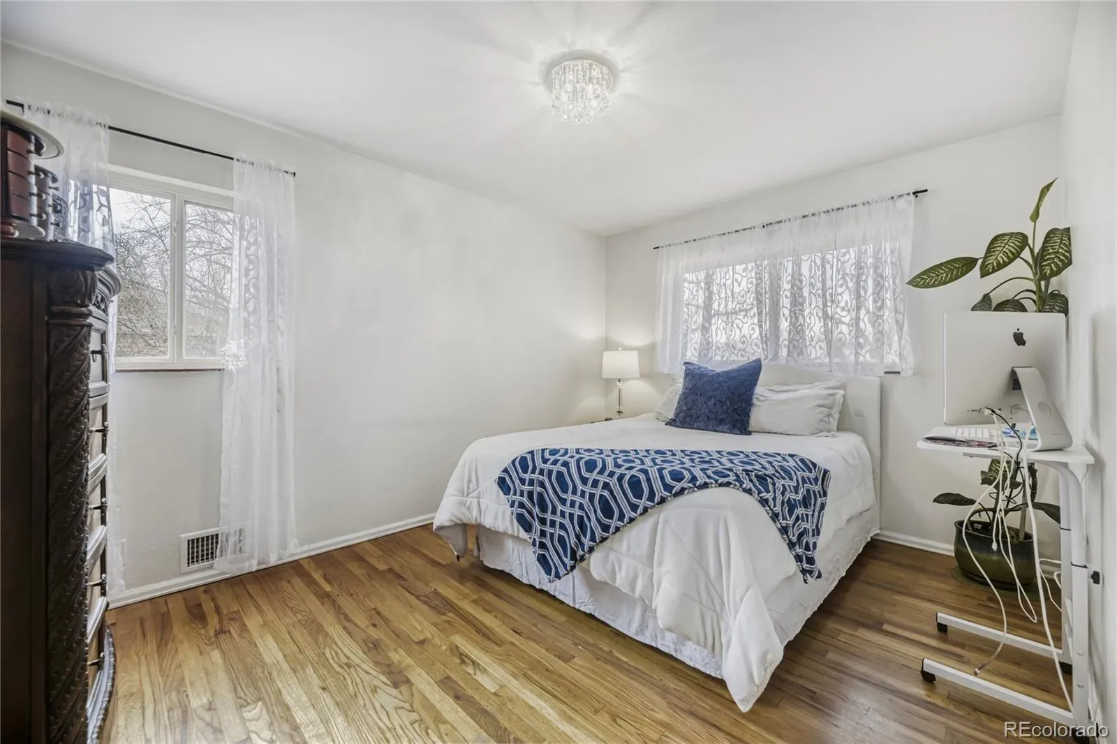 03232026174026 1600 12