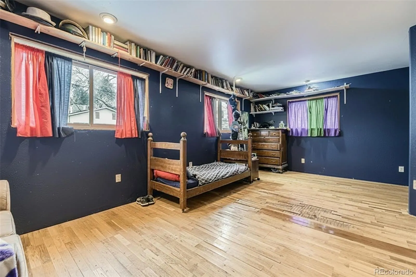 04042026223748 1600 17