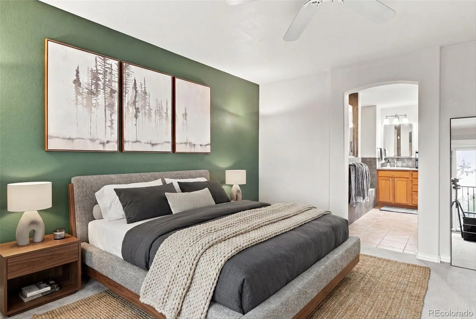 6607 S Forest Way #E Centennial CO 80121 | MLS #REC8438342 08252026215003 1600 10