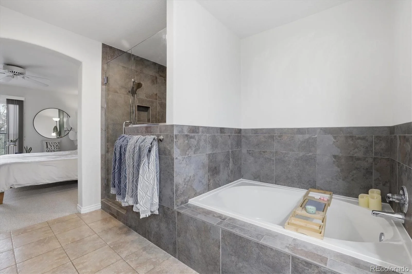 6607 S Forest Way #E Centennial CO 80121 | MLS #REC8438342 08252026215003 1600 16