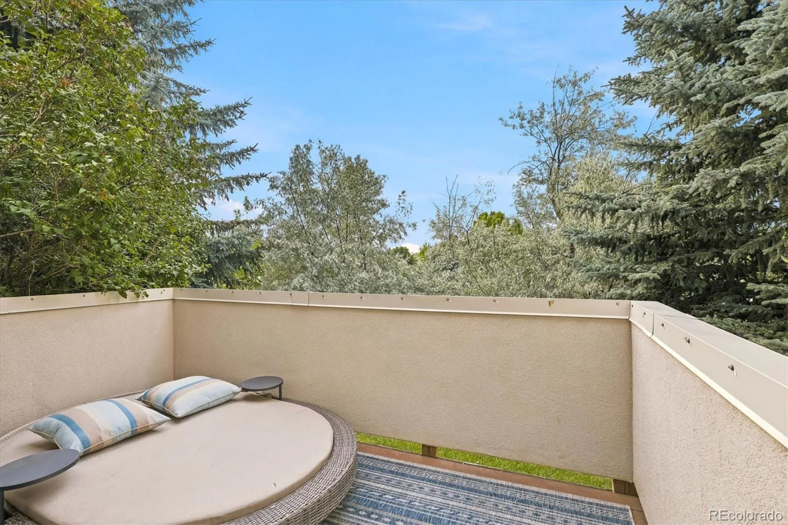 6607 S Forest Way #E Centennial CO 80121 | MLS #REC8438342 08252026215003 1600 27