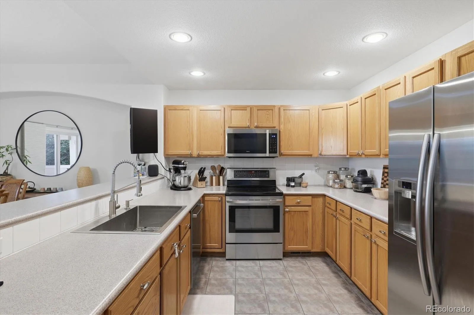 6607 S Forest Way #E Centennial CO 80121 | MLS #REC8438342 08252026215003 1600 6