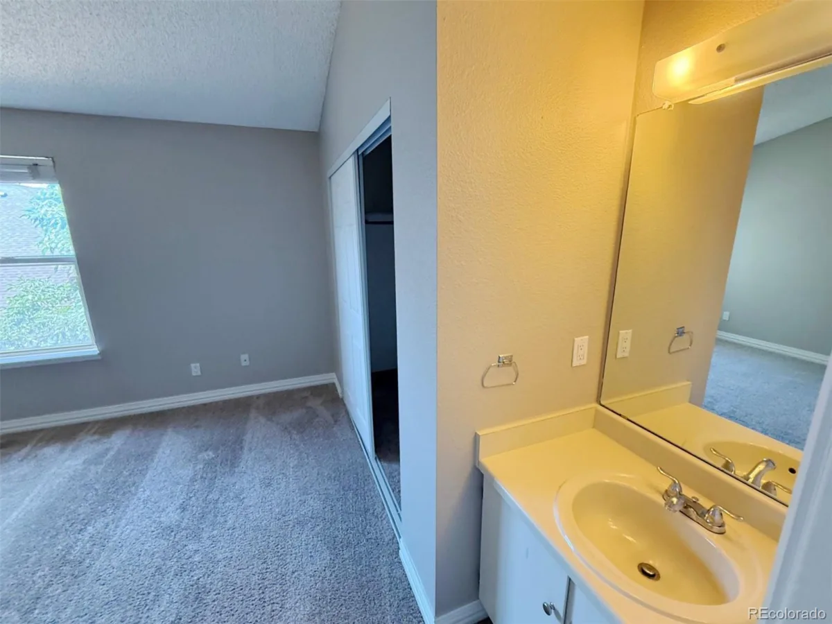 10577 W Maplewood Drive #B Littleton CO 80127 | MLS #REC8439525 08042026002952 1200 27