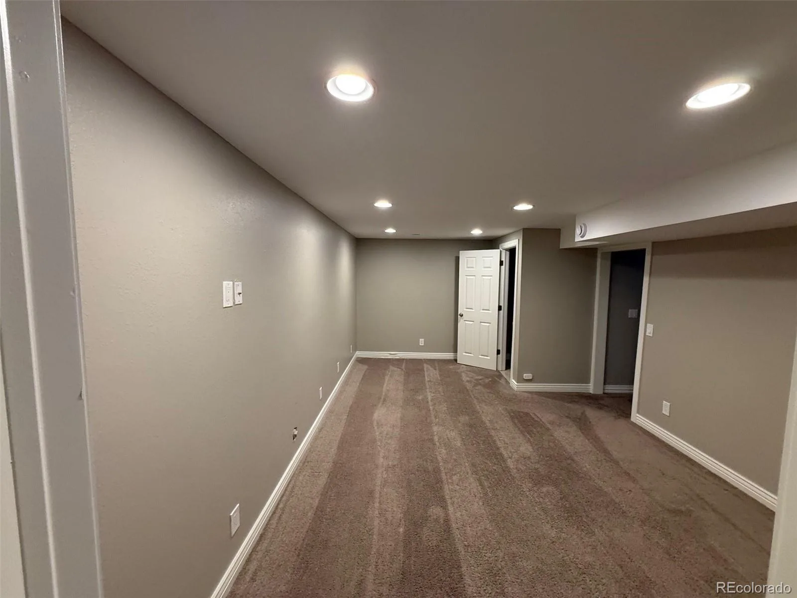 10577 W Maplewood Drive #B Littleton CO 80127 | MLS #REC8439525 08042026002952 1600 16