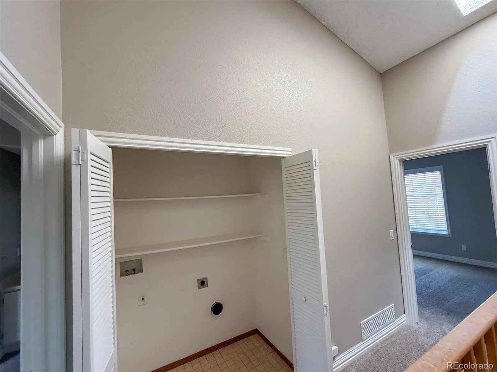 10577 W Maplewood Drive #B Littleton CO 80127 | MLS #REC8439525 08042026002952 1600 17