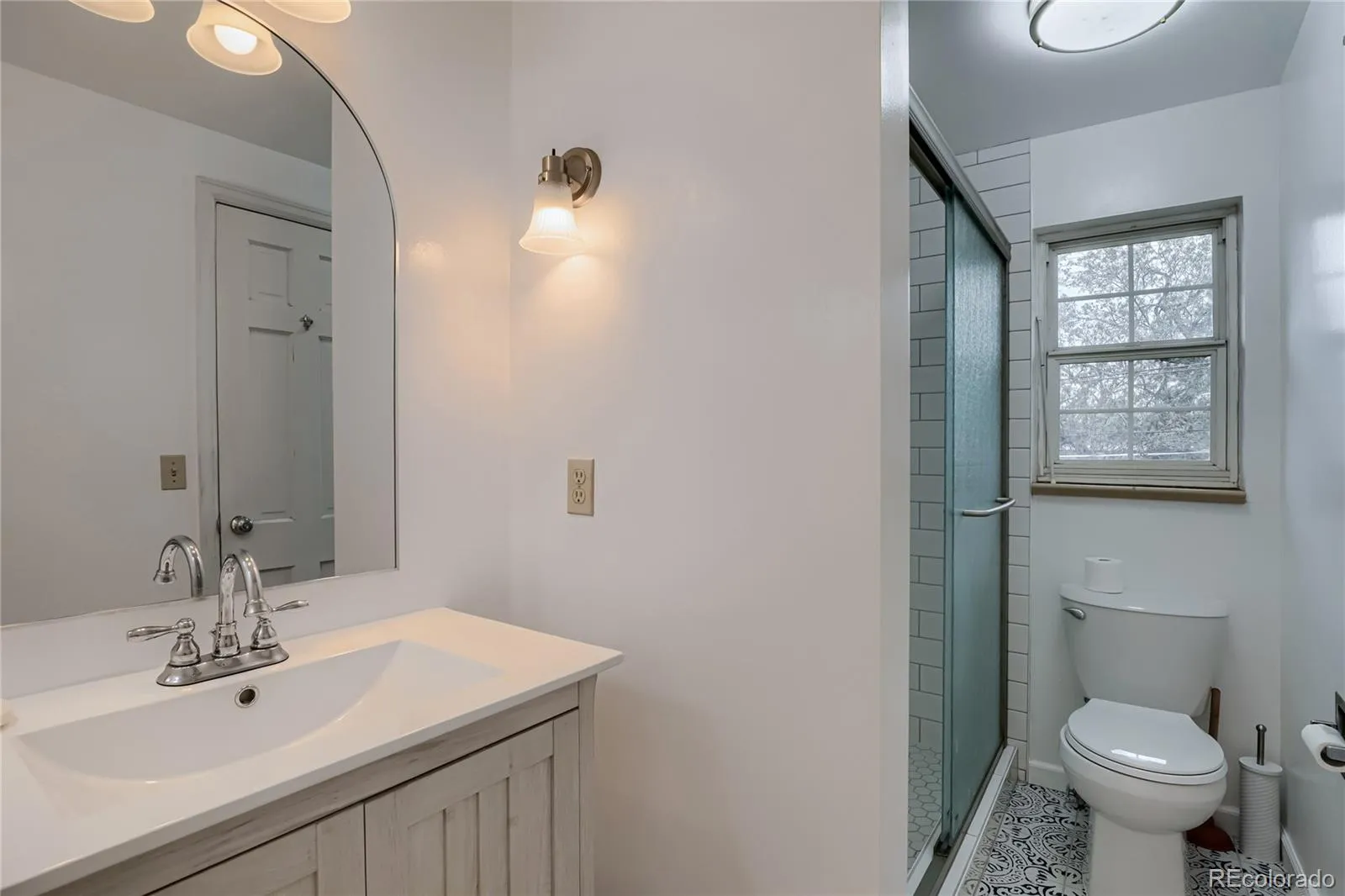 3320 S Locust Street Denver CO 80222 MLS #REC8442509 05202026223320 1600 13