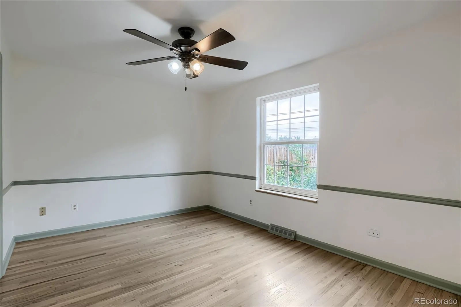 3320 S Locust Street Denver CO 80222 MLS #REC8442509 05202026223320 1600 6