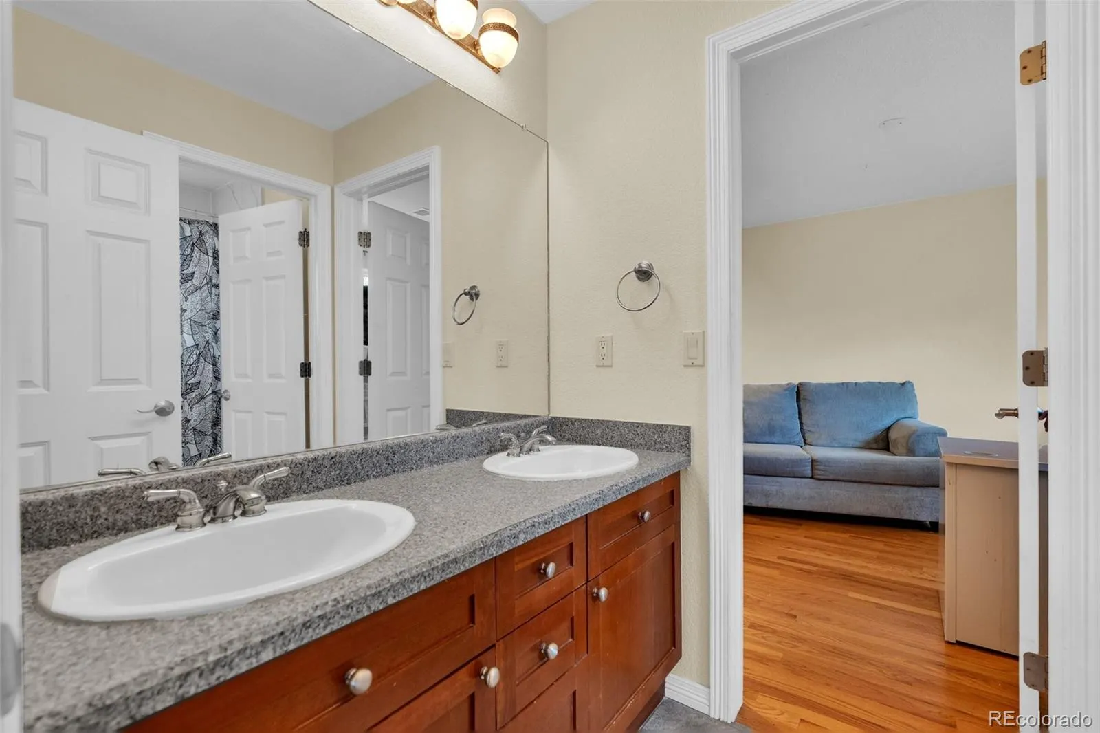6493 S Sedalia Street Aurora CO 80016 MLS #REC8442780 05182026225645 1600 29
