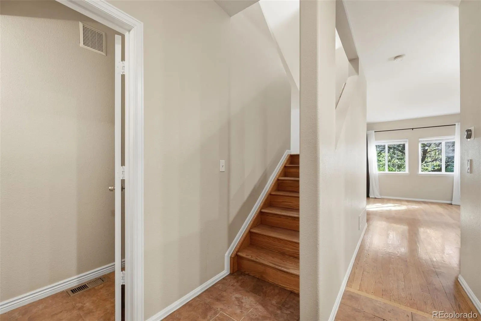 12474 E Tennessee Circle Aurora CO 80012 | MLS #REC8443064 05202026001347 1600 9