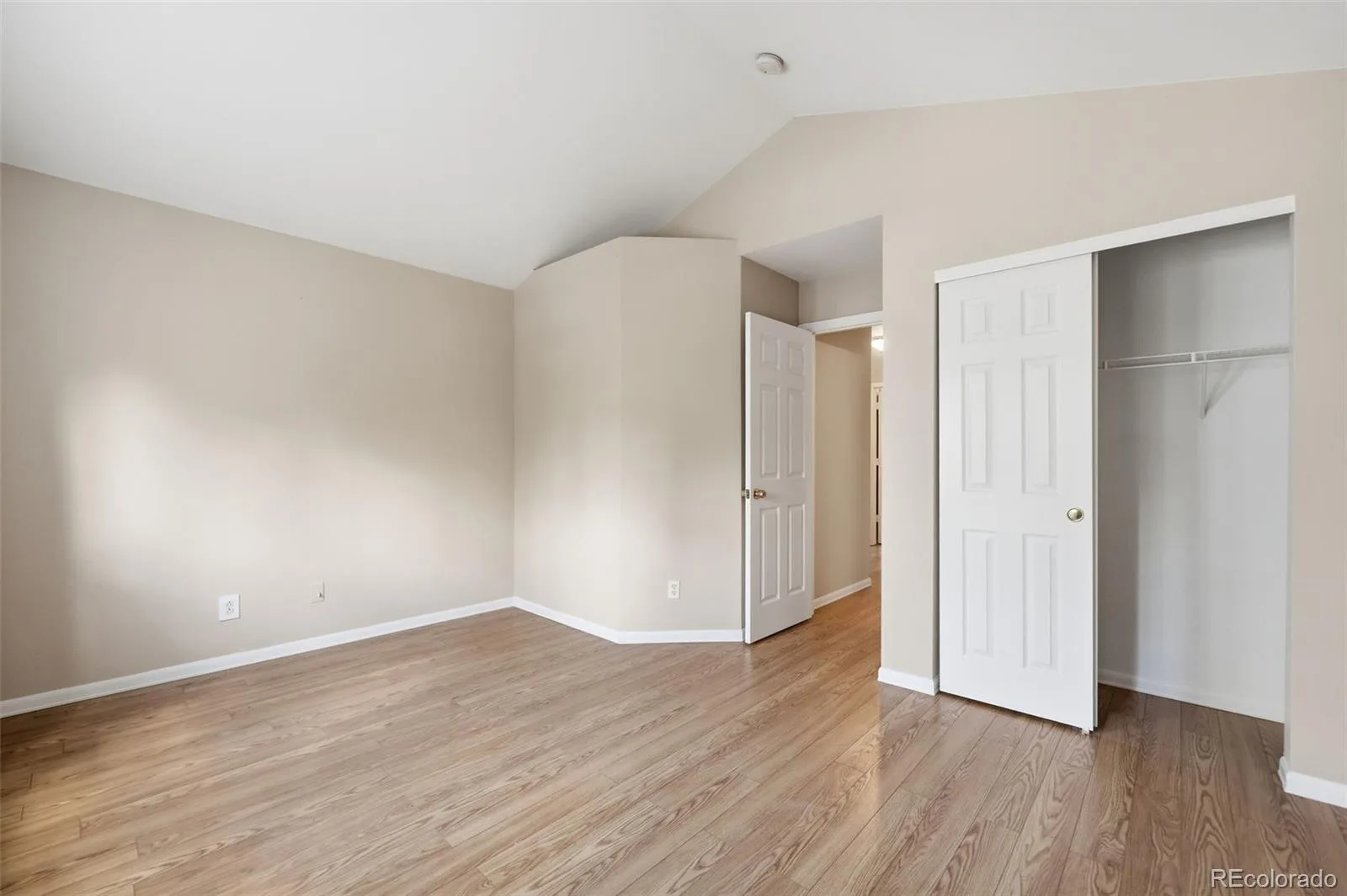 12474 E Tennessee Circle Aurora CO 80012 | MLS #REC8443064 10062026035315 1600 18